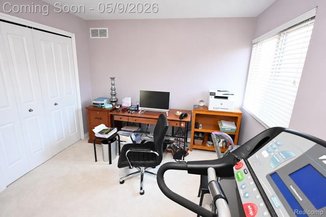 19205 River Valley Drive, Macomb Township, MI 48044