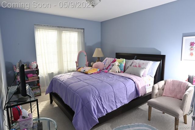 19205 River Valley Drive, Macomb Township, MI 48044