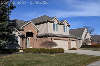 19205 River Valley Drive, Macomb Township, MI 48044