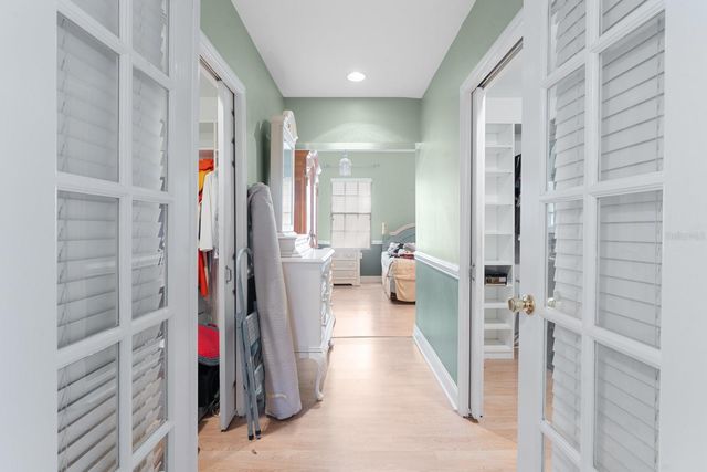 3414 W WALLCRAFT AVENUE, Tampa, FL 33611