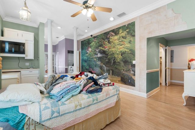 3414 W WALLCRAFT AVENUE, Tampa, FL 33611