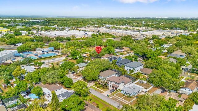 3414 W WALLCRAFT AVENUE, Tampa, FL 33611