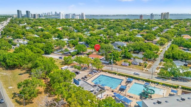 3414 W WALLCRAFT AVENUE, Tampa, FL 33611