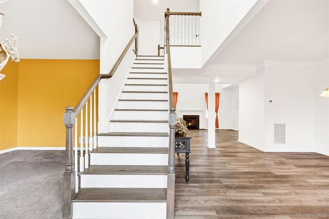 38 Highgrove Drive, Washingtonville, NY 10992