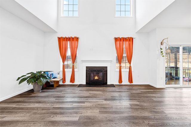 38 Highgrove Drive, Washingtonville, NY 10992