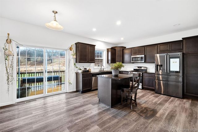 38 Highgrove Drive, Washingtonville, NY 10992