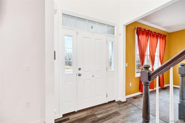 38 Highgrove Drive, Washingtonville, NY 10992