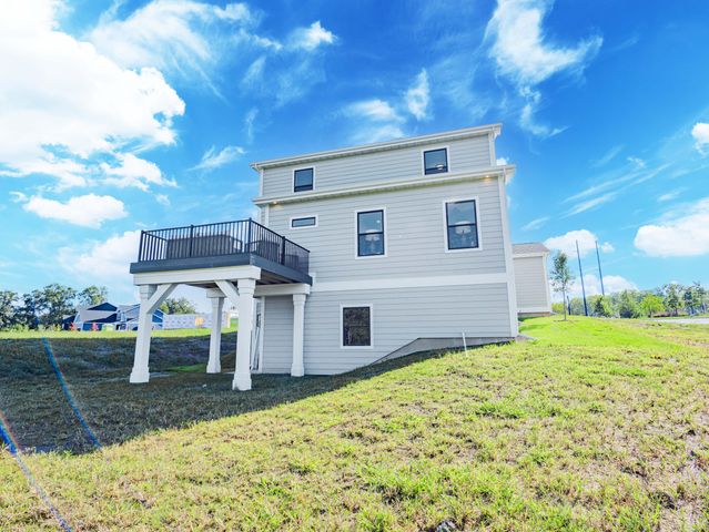 1954 Forest Ridge Drive, Valparaiso, IN 46385