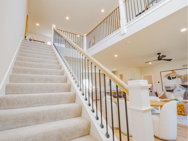 1954 Forest Ridge Drive, Valparaiso, IN 46385