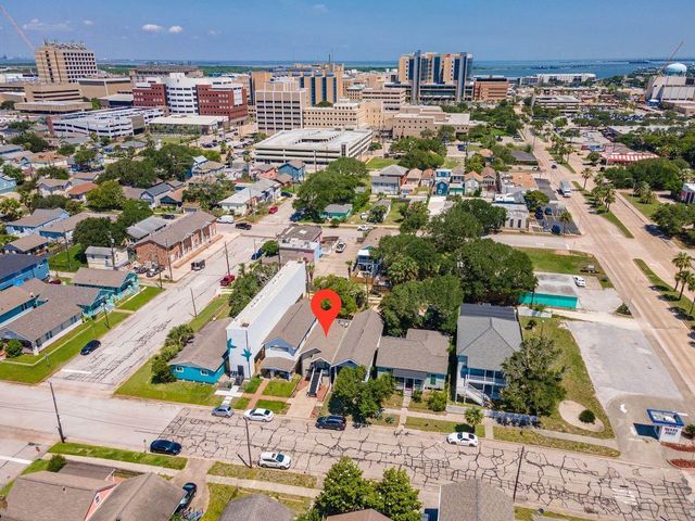 620 Ball, Galveston, TX 77550