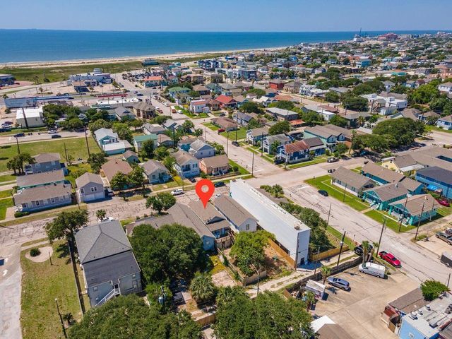 620 Ball, Galveston, TX 77550