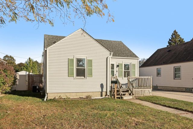 2613 25th AVENUE, Kenosha, WI 53140