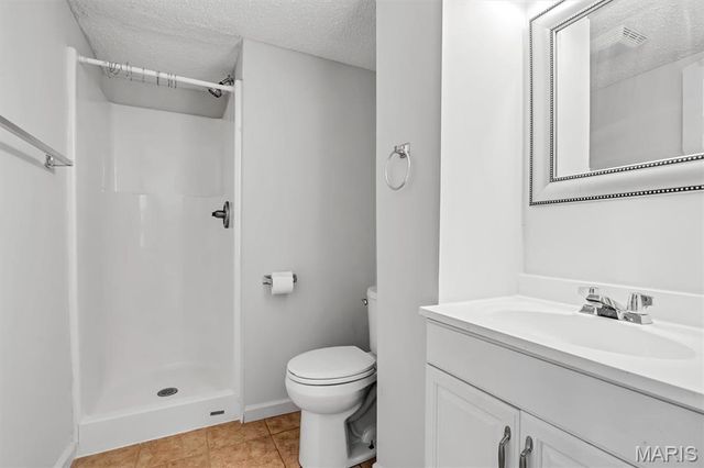 7196 Heald Drive, O'fallon, MO 63368