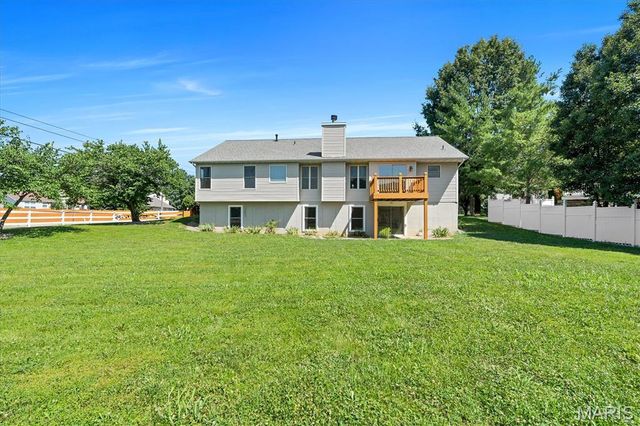 7196 Heald Drive, O'fallon, MO 63368