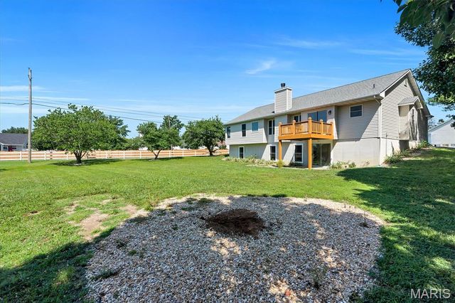 7196 Heald Drive, O'fallon, MO 63368