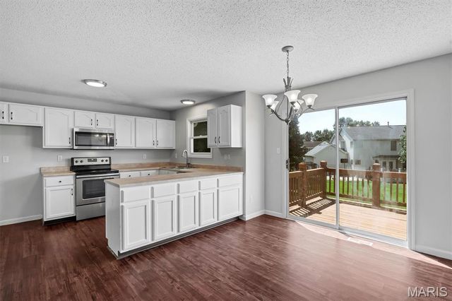 7196 Heald Drive, O'fallon, MO 63368
