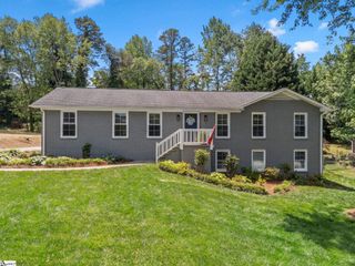 108 Churchill Avenue, Greer, SC 29651