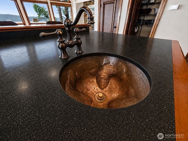 191 Canal Lane Court, Brinnon, WA 98320