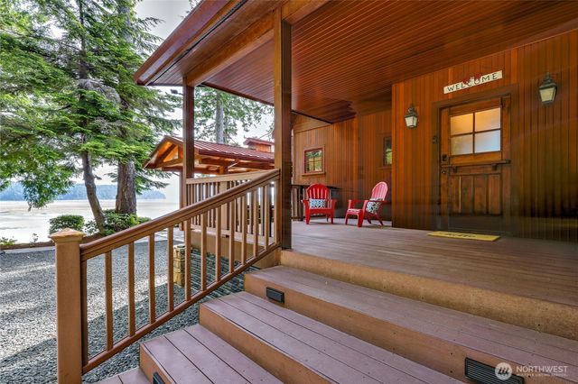 191 Canal Lane Court, Brinnon, WA 98320