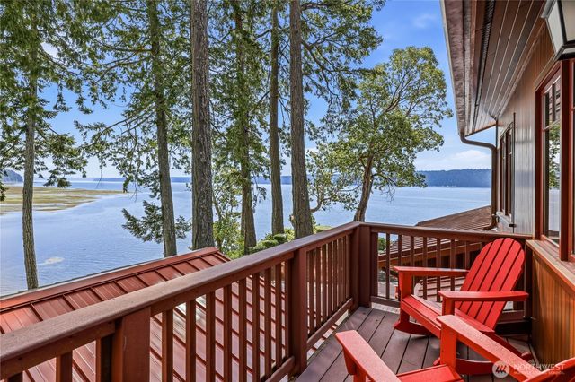 191 Canal Lane Court, Brinnon, WA 98320
