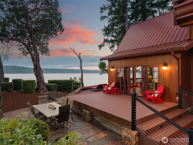 191 Canal Lane Court, Brinnon, WA 98320