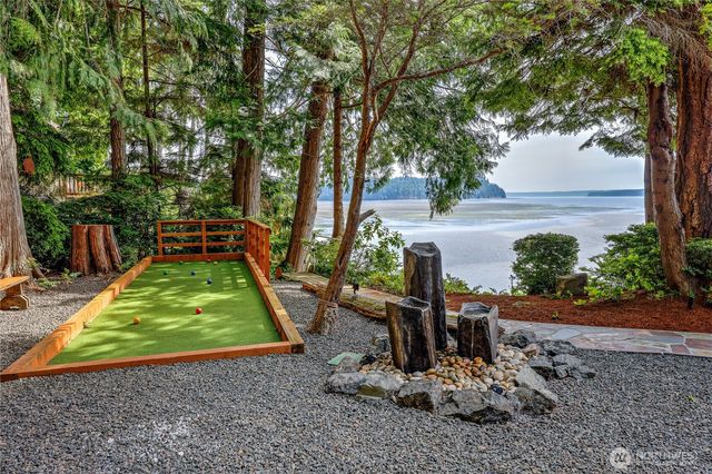 191 Canal Lane Court, Brinnon, WA 98320