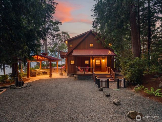 191 Canal Lane Court, Brinnon, WA 98320