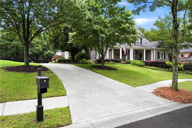 2585 Shumard Oak Drive, Braselton, GA 30517