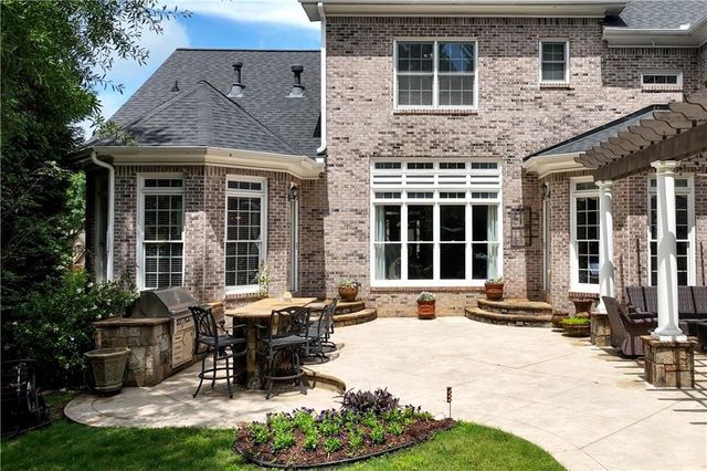 2585 Shumard Oak Drive, Braselton, GA 30517