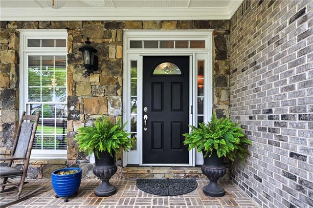 2585 Shumard Oak Drive, Braselton, GA 30517