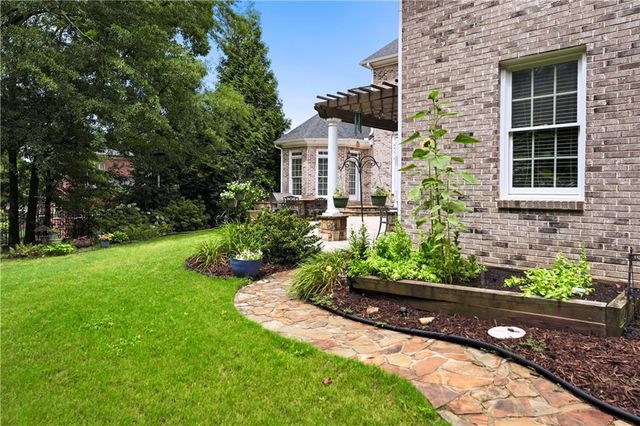 2585 Shumard Oak Drive, Braselton, GA 30517