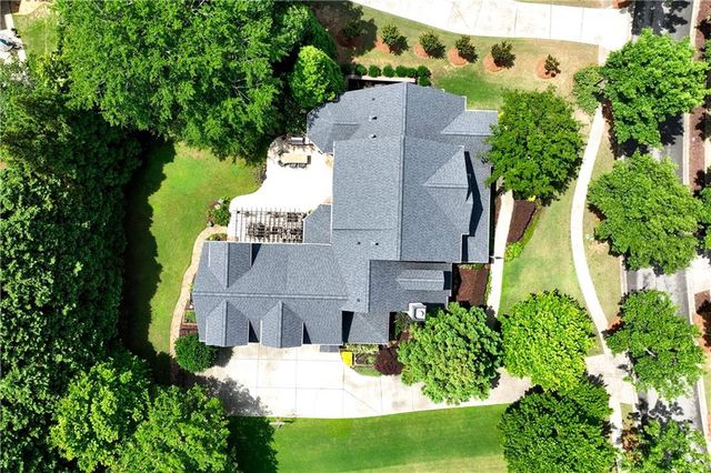 2585 Shumard Oak Drive, Braselton, GA 30517