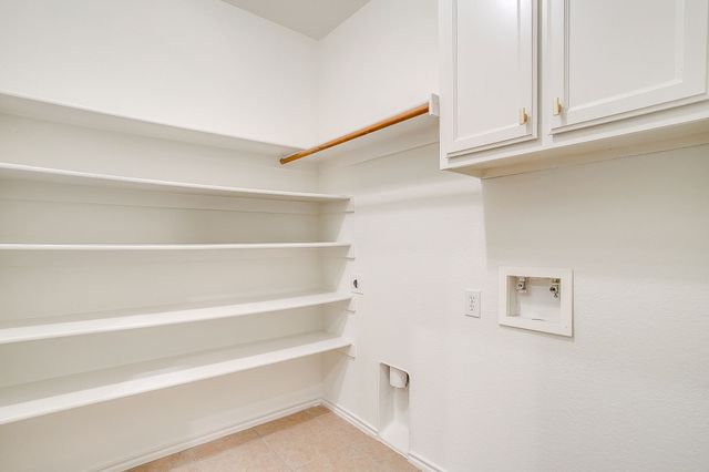 9237 Odeum Drive, Fort Worth, TX 76244