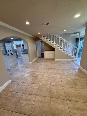 610 Elk Drive, Crosby, TX 77532