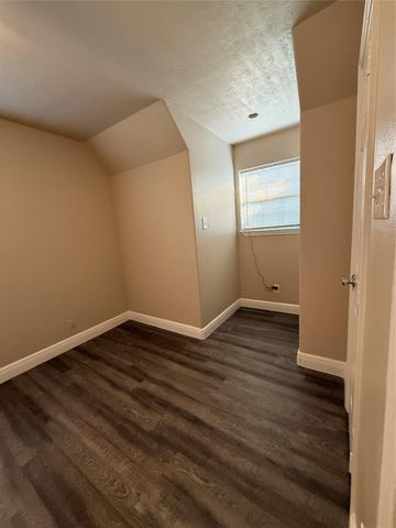 610 Elk Drive, Crosby, TX 77532