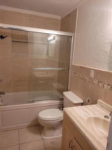 1810 NE 42nd Street, Pompano Beach, FL 33064