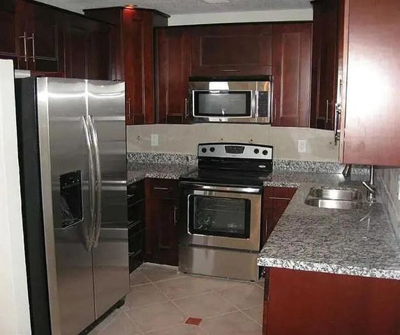 1810 NE 42nd Street, Pompano Beach, FL 33064