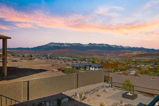 1670 W 725 S, Hurricane, UT 84737