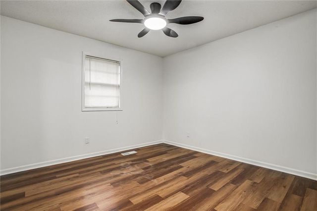 13908 Dundee Circle, Grandview, MO 64030