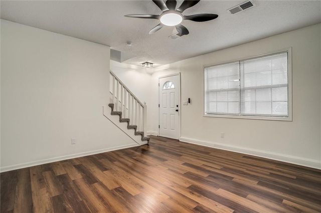 13908 Dundee Circle, Grandview, MO 64030