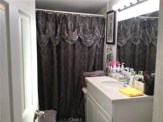 332 W 11th, Perris, CA 92570