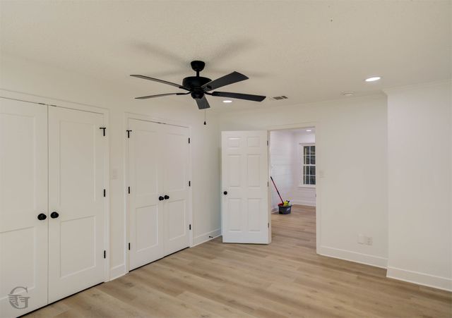 200 Y Jean Street, Bossier City, LA 71112