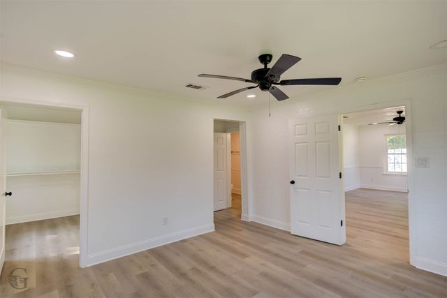 200 Y Jean Street, Bossier City, LA 71112