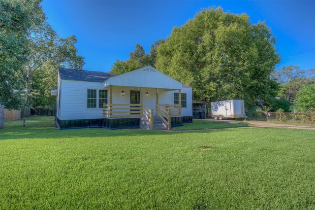 200 Y Jean Street, Bossier City, LA 71112