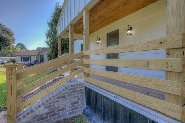 200 Y Jean Street, Bossier City, LA 71112