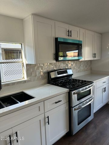 15601 N 19th Avenue 97, Phoenix, AZ 85023