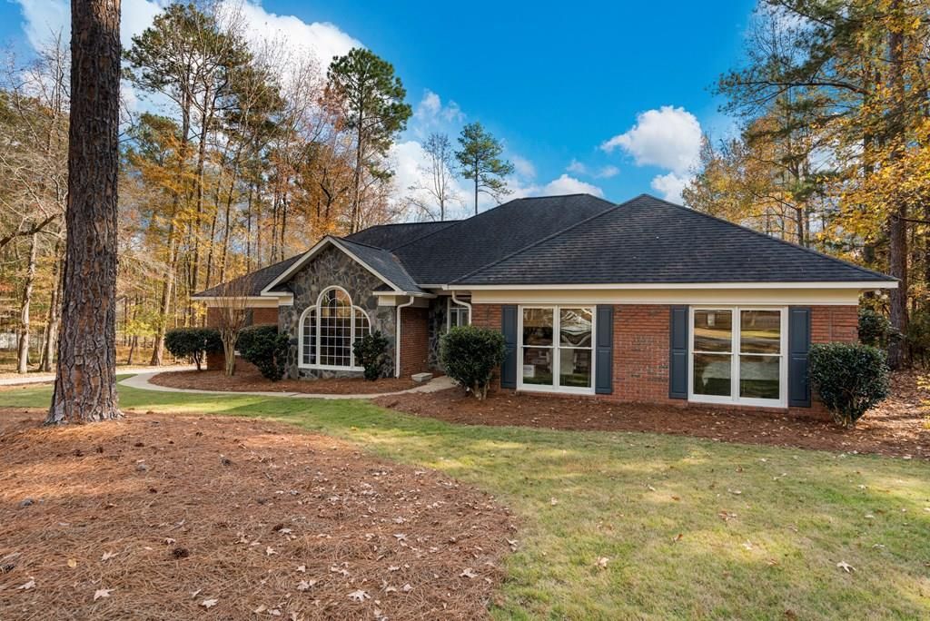 8532 Birdie Drive, Midland, GA 31820