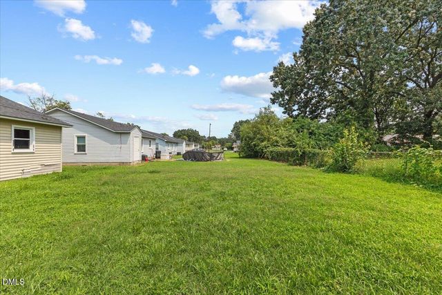 805 E Highland Avenue, Rocky Mount, NC 27801