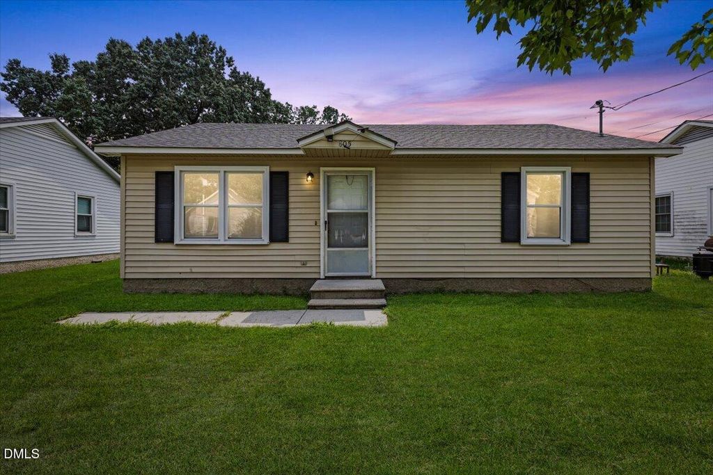805 E Highland Avenue, Rocky Mount, NC 27801