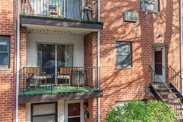 55 Fieldstone Drive 43, Hartsdale, NY 10530